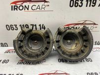 Опора Кронштейн Передній Опель Віваро Opel Vivaro 8200 010 494
