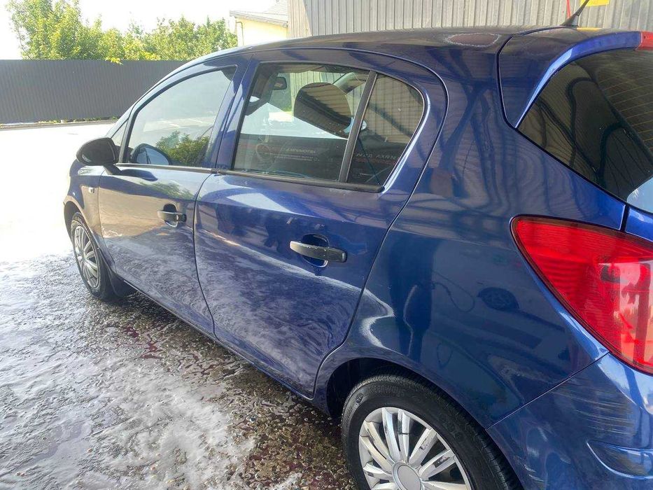 Opel Corsa 1.2 Бензин