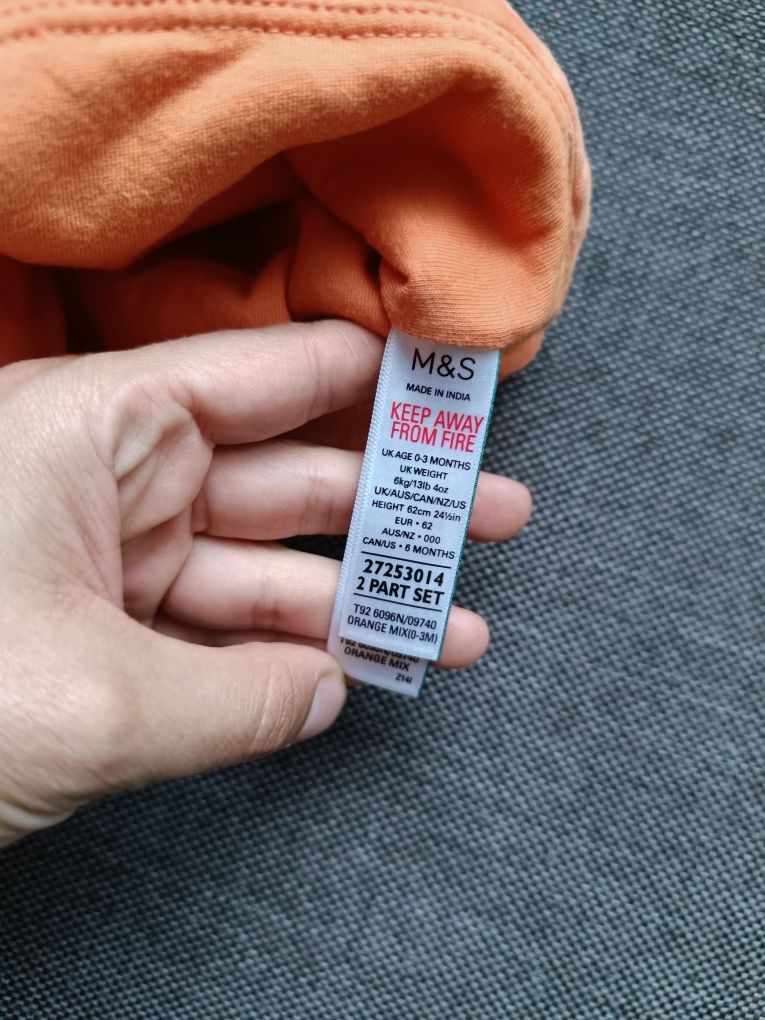 Czapeczka dynia niemowlęca M&S 0-3 miesiące