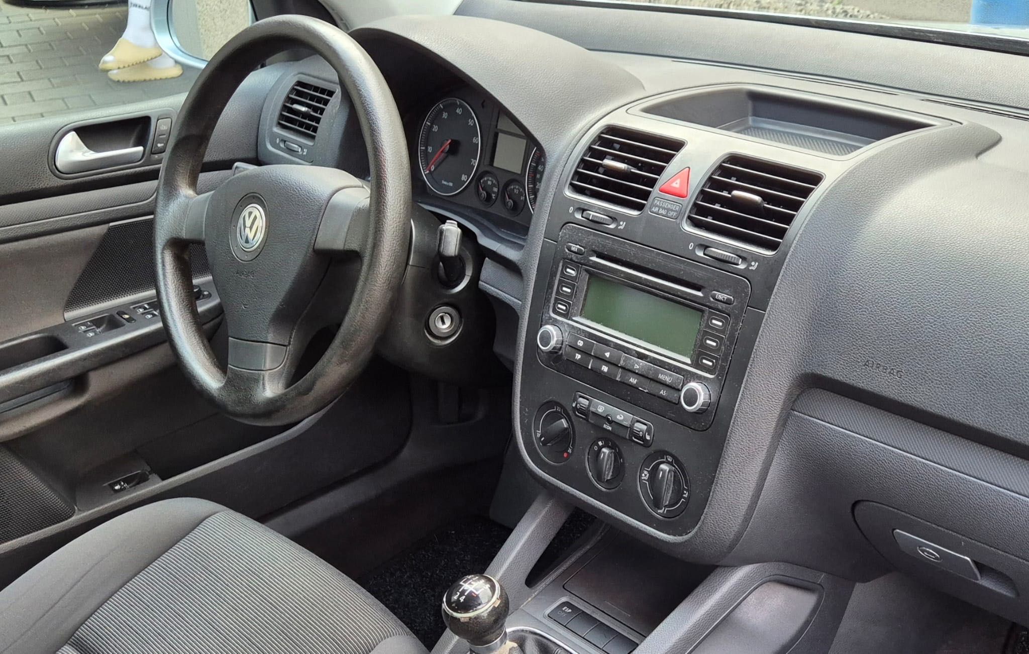 Golf 5 1.6MPI 102KM*Klima*szyberdach*BEZ RDZY*Unikat