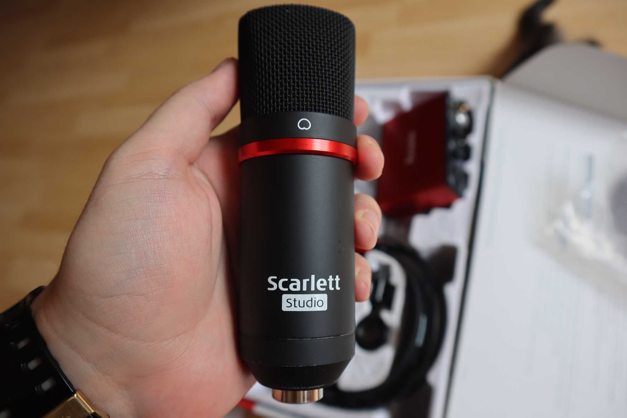 Студийный комплект FOCUSRITE Scarlett Studio 2nd Gen