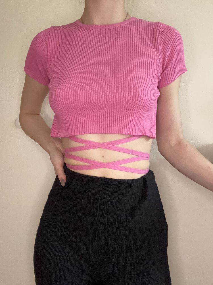 różowy crop top wiązany xs