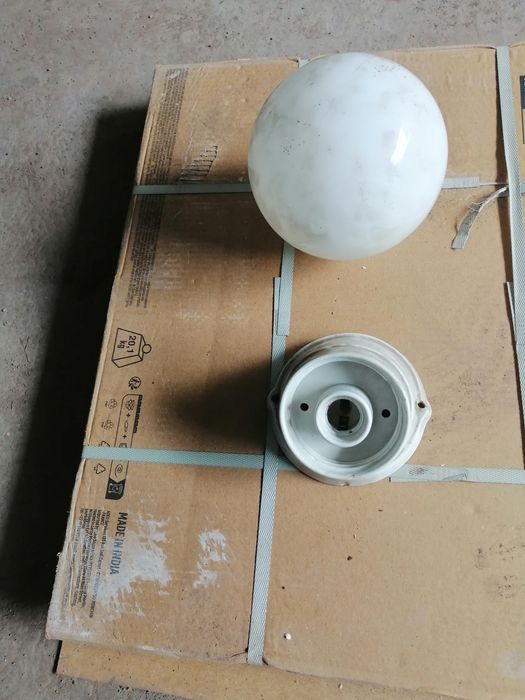 Lampa zewnetrzna