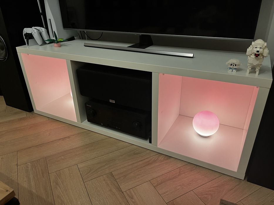 Szafka RTV pod telewizor