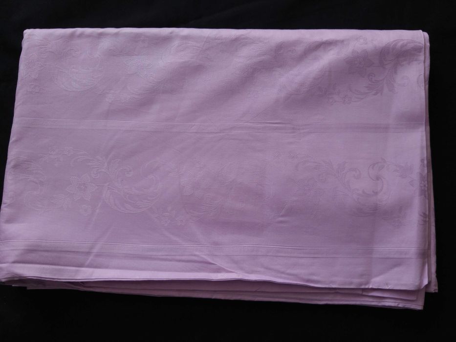 Komplety pościeli bawełnianej- dwa zestawy