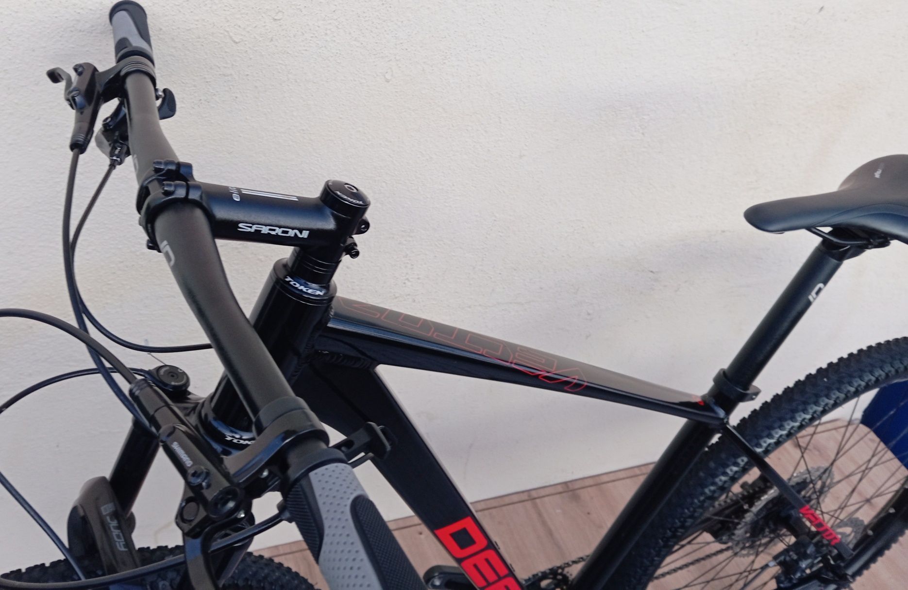 JF-Bikes Ded Vector 12v M