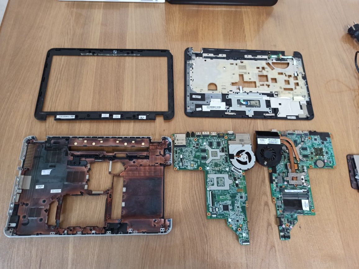 Hp dv6-3075er запчастини є все, топкейс, поддон матриця кришка матриці