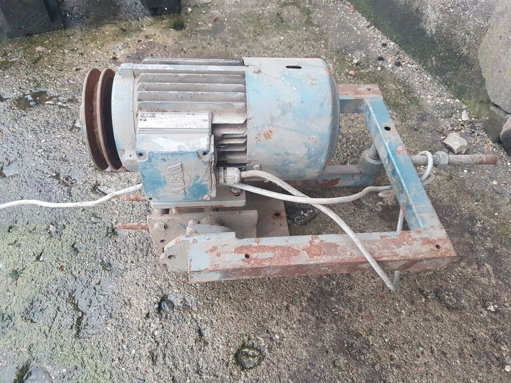 Silnik elektryczny 0.75 kw lub inne