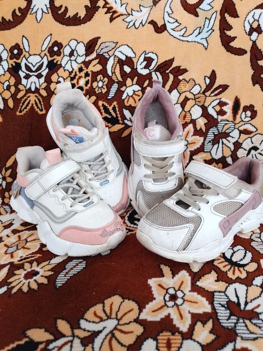 Продам красовки для девочки