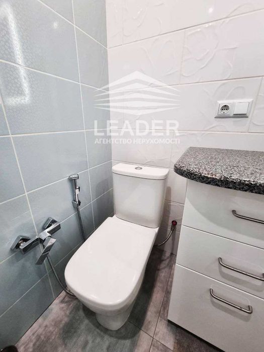 Сдам 1к.Панорамний вигляд на річку!Кондиціонер,Гардероб.Сигналізація!