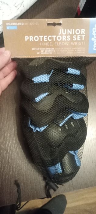 Zestaw ochraniaczy dla dziecka na  kolana, łokcie i  nadgarstek