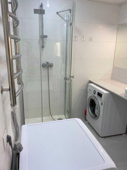 Оренда 2-кімнатної квартири пр. Лушпи (забудовник Нотехс)