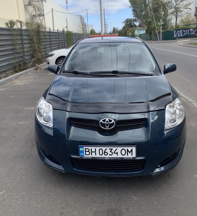 Тойота Auris 2008г.