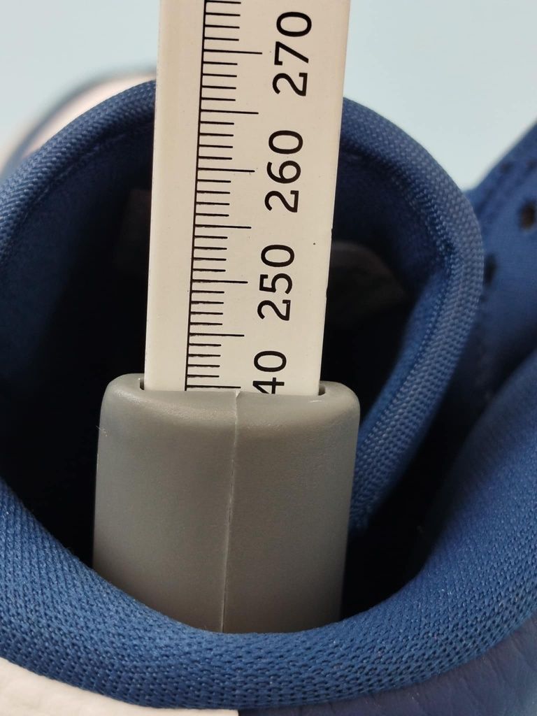 Buty Air Jordan 1 Mid SE