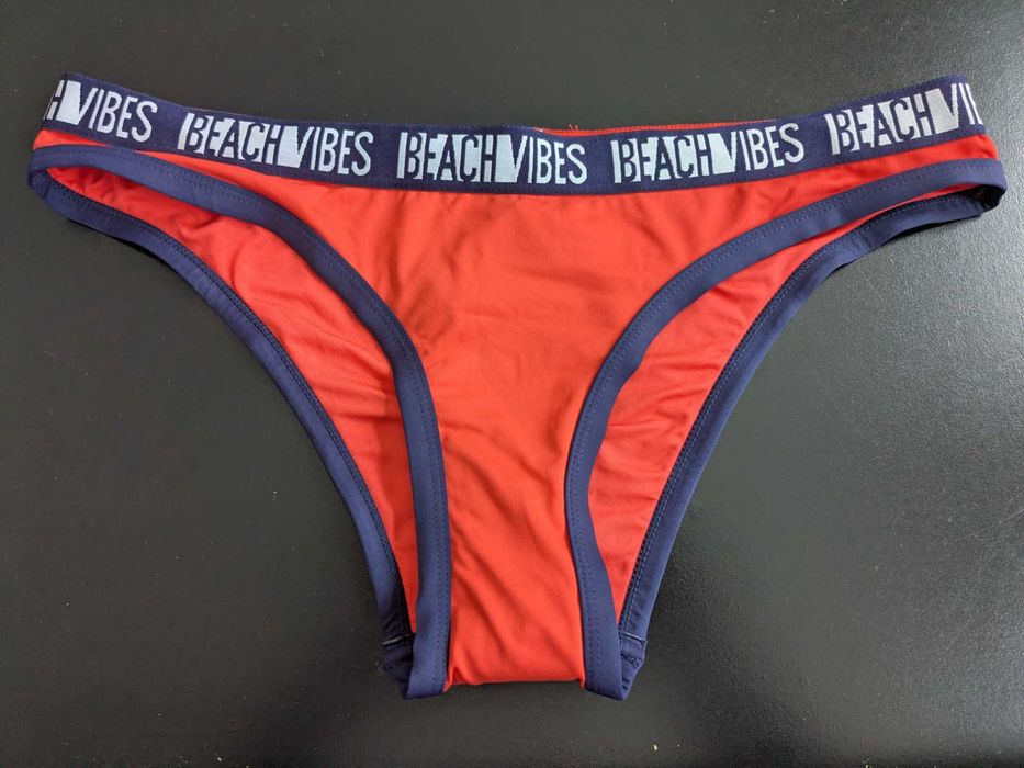 Next figi bikini granatowo czerwone białe rozm. 42