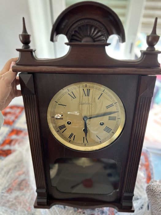 Relógio mecânico de Parede