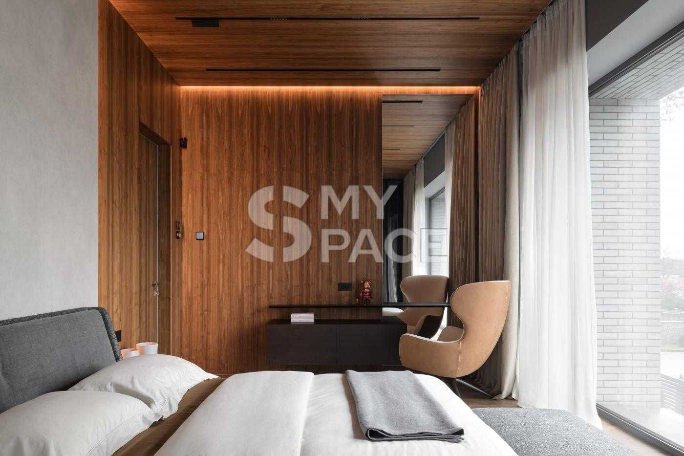 Продам сучасний будинок(450м2)з авторським новим ремонтом в Стоянке