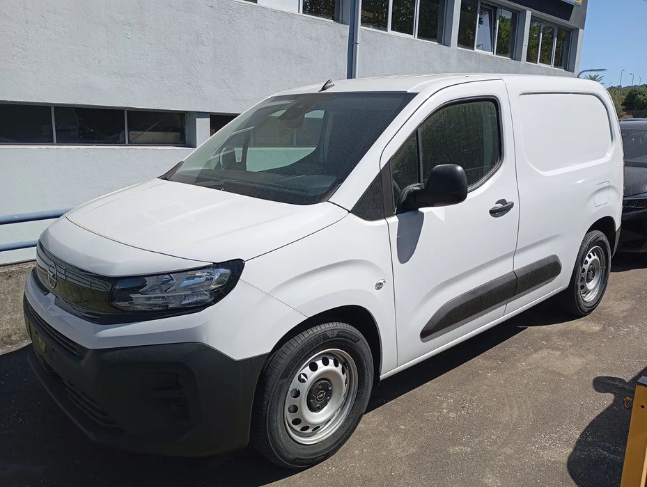 Opel Combo E L1H1