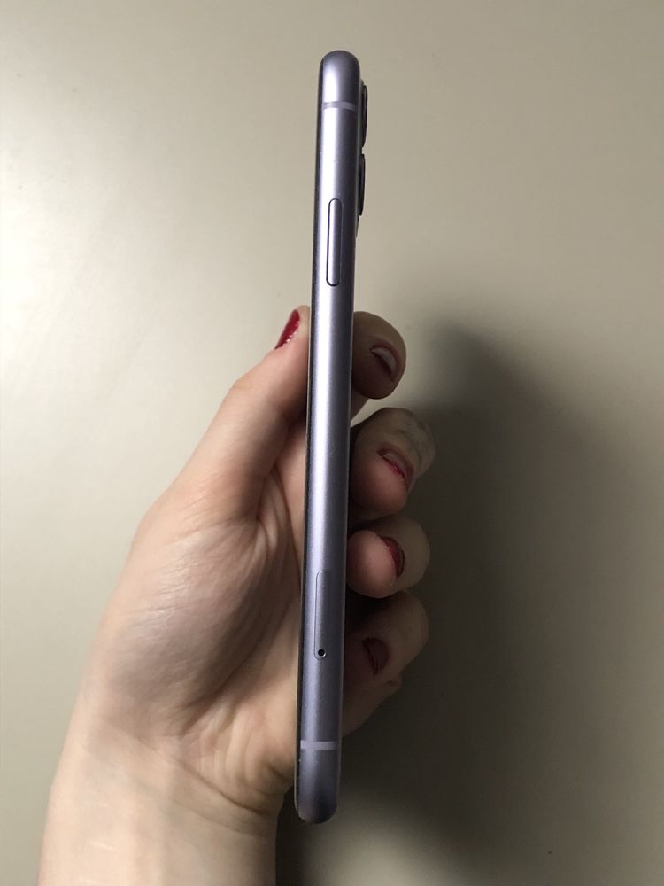 iPhone 11 (на ремонт)