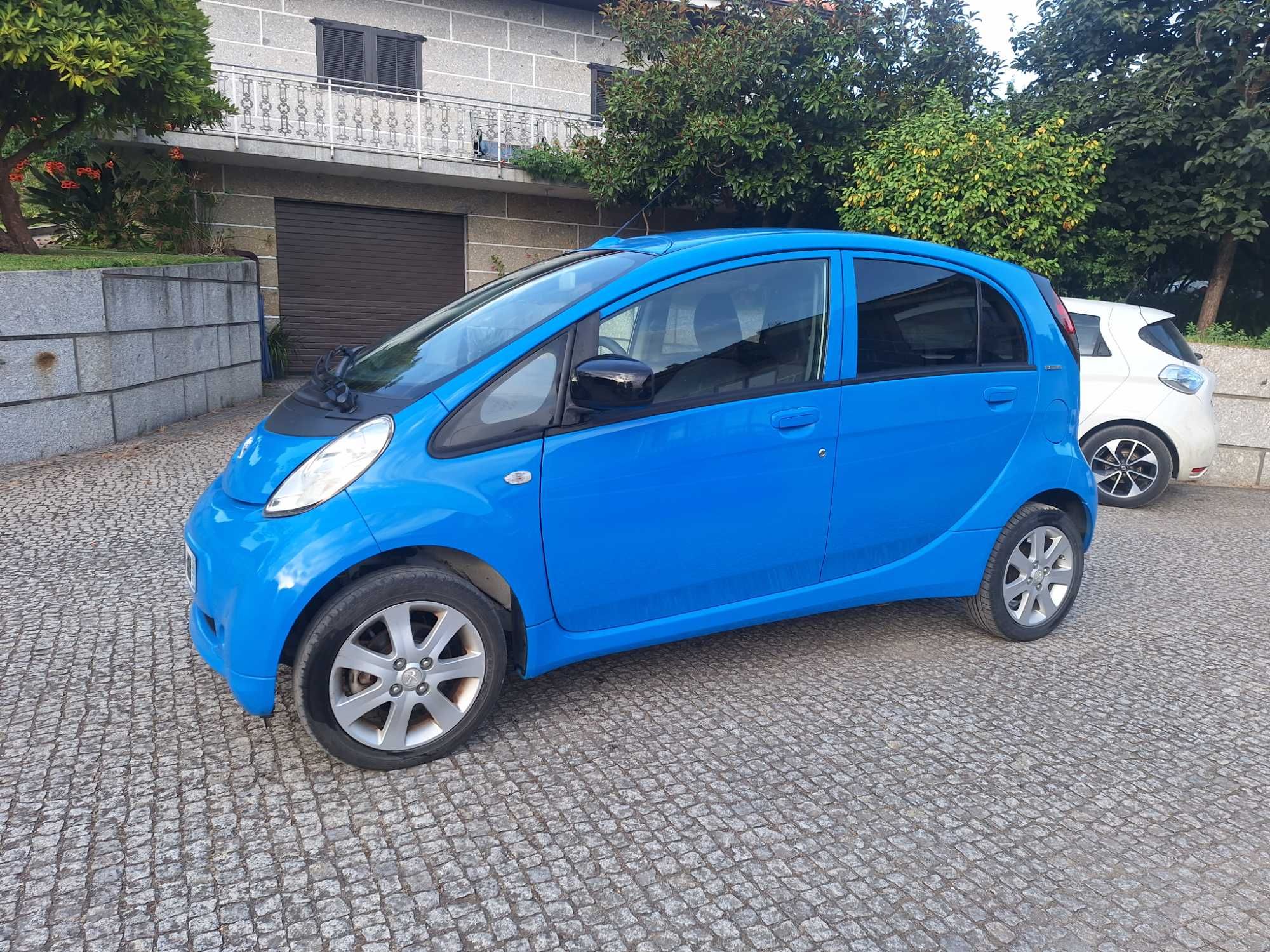 Peugeot ion estimado