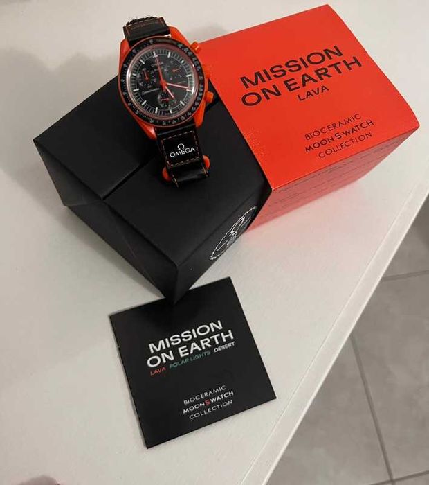 Omega x Swatch SO33O100 Lava HIT Jesiennej Kolekcji
