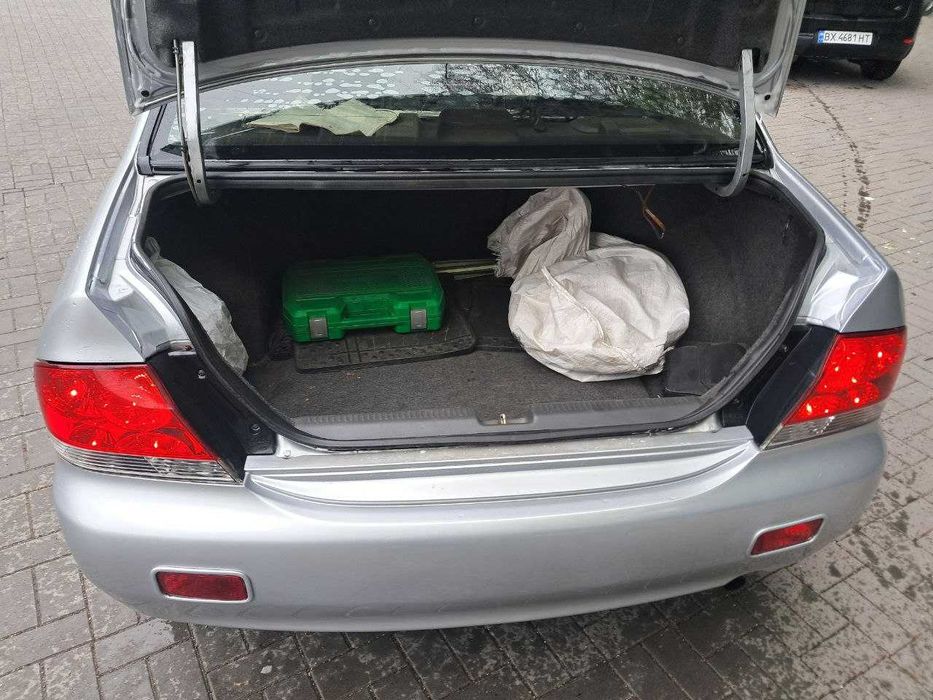 Mitsubishi Lancer 9 2005