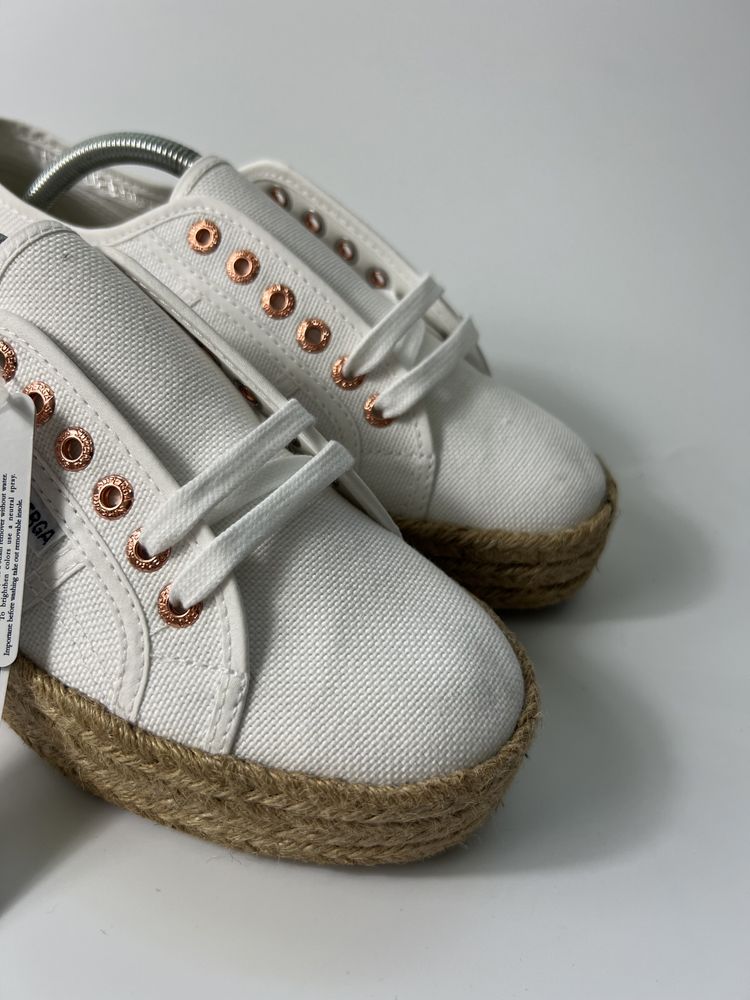 Nowe Superga trampki damskie białe 39  outlet