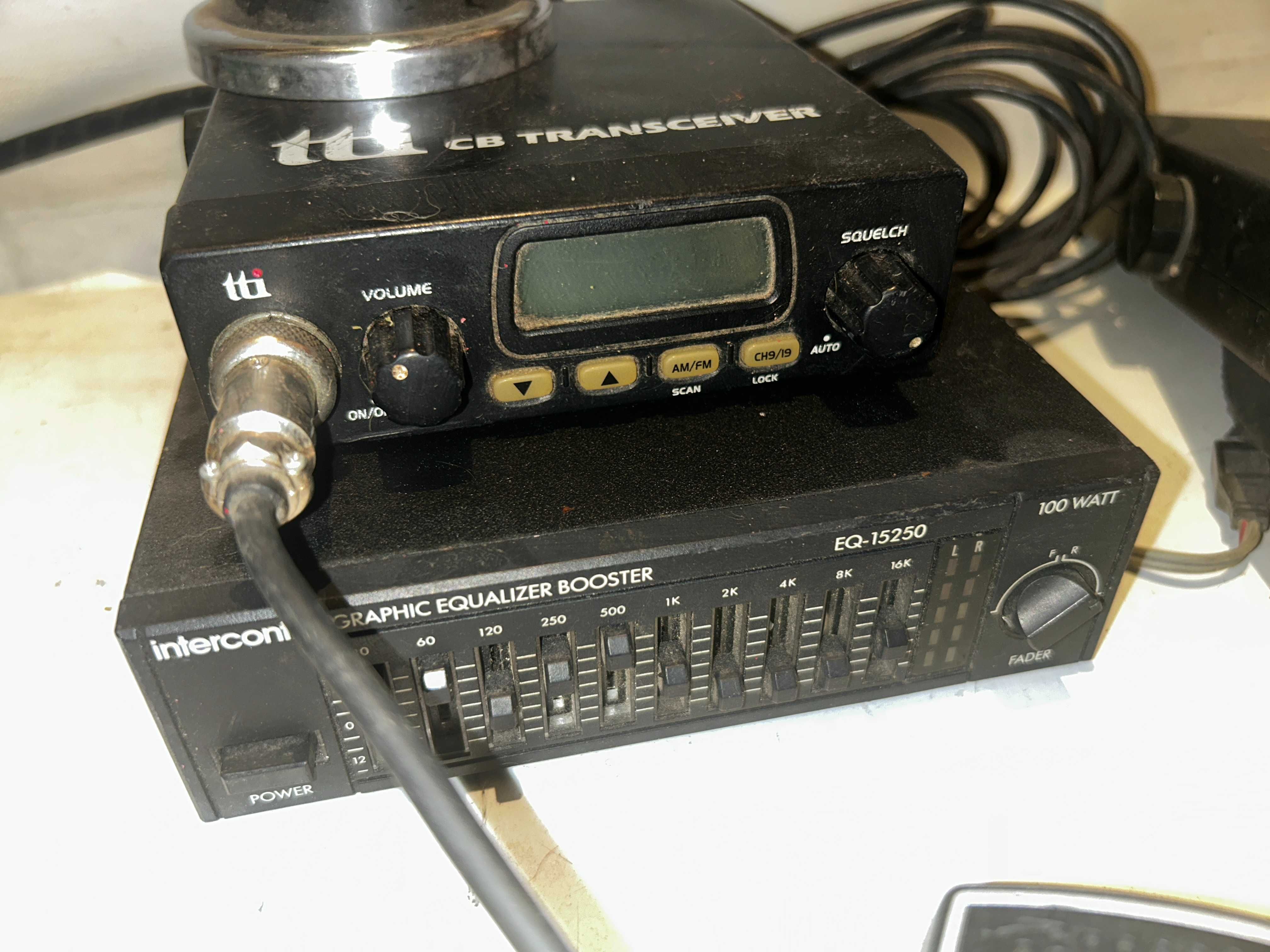 CB Radia INTEK M-110 Plus, K6122AM/FM, TTI,Interconi