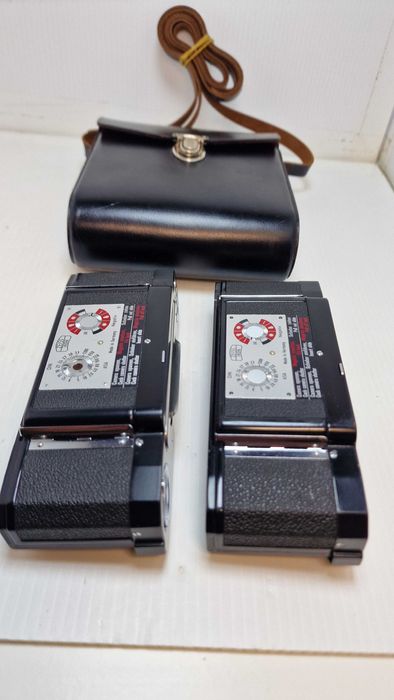 Contarex Zeiss . Estojo com 2 carregadores intermutáveis.