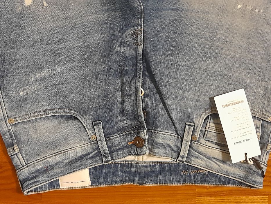 Джинси чоловічі Jack Jones