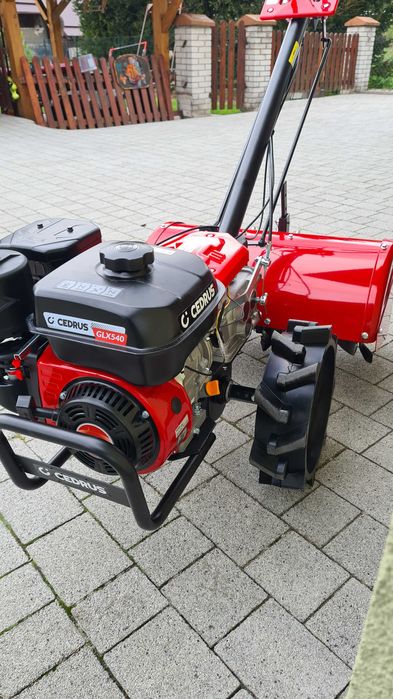 Wynajmę Glebogryzarke Spalinową z Napędem CEDRUS 54 Separacyjna
