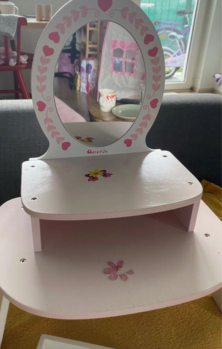 Drewniane toaletka z akcesoriami Tylko odbiór osobisty