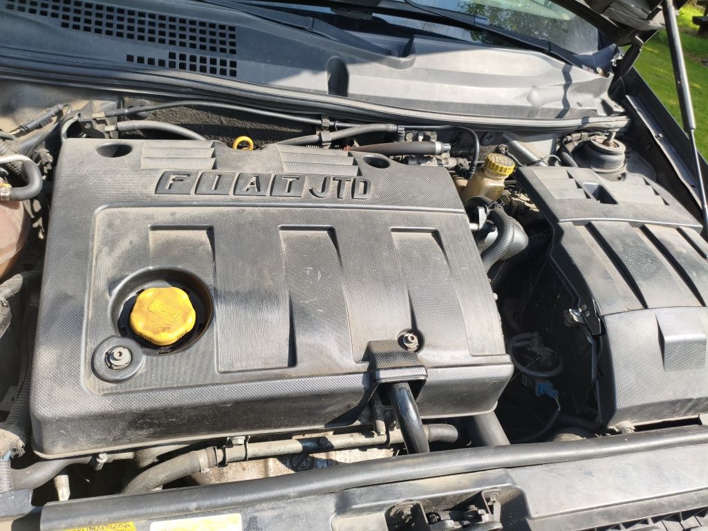 Fiat Stilo kombi z długoterminowym OC i przeglądem.