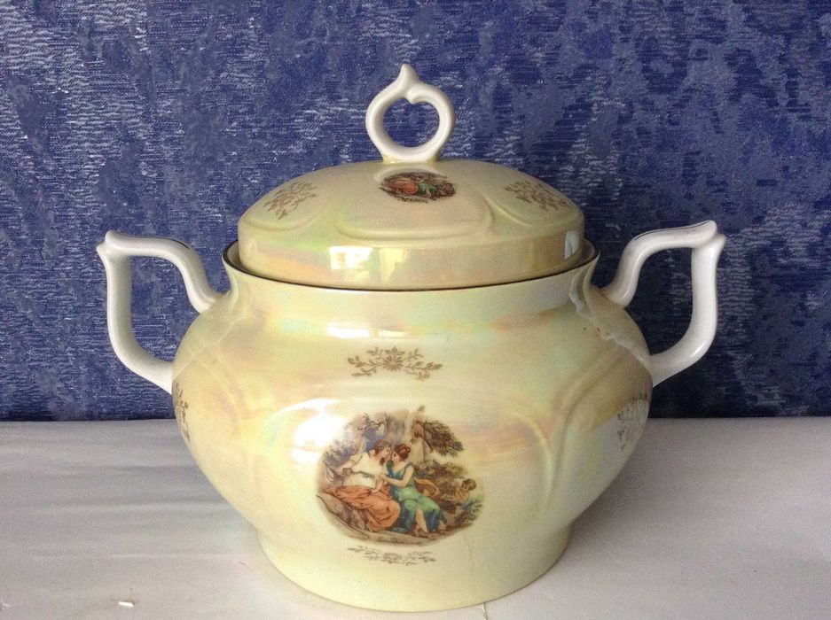 Сервиз столовый Мадонна на 6 персон. Фирма SEP, ГДР