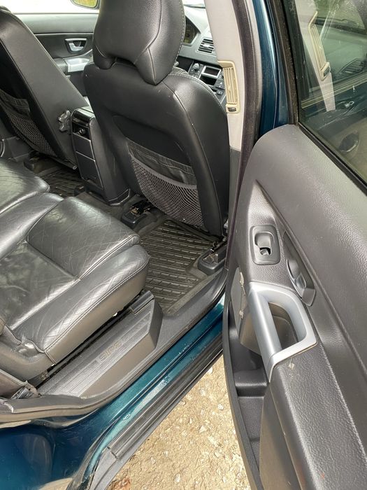 Volvo xc 90 повний привід