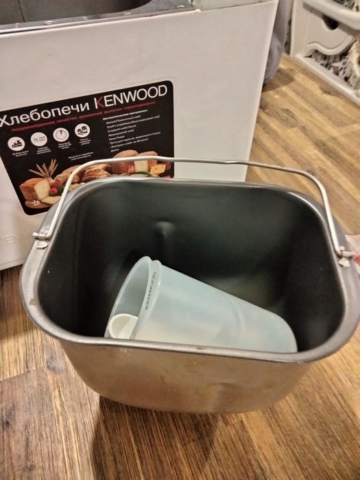 Хлібопіч електрична Kenwyd