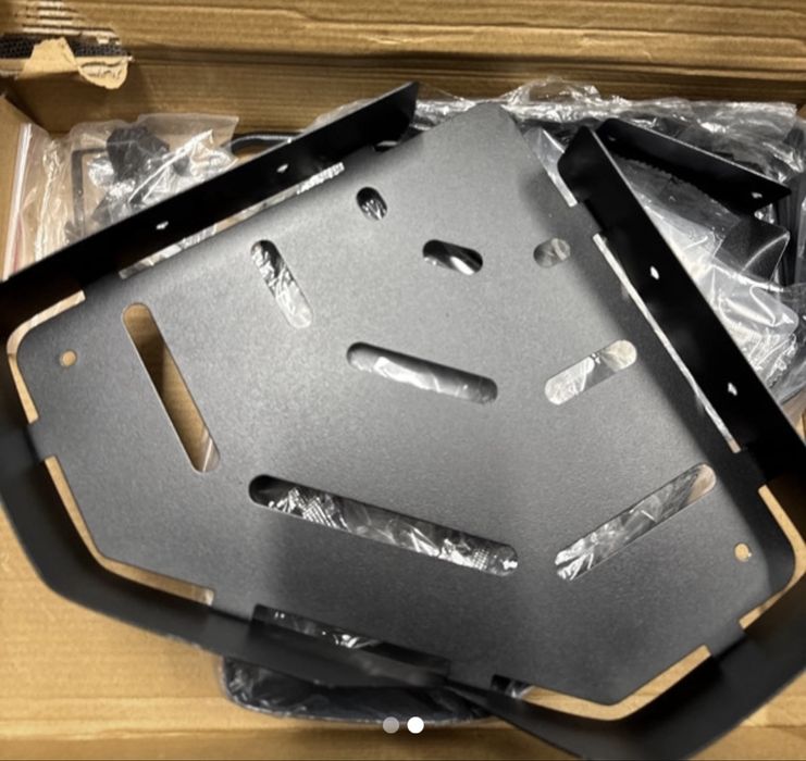 Polka czarny mat narozna lazienkowa