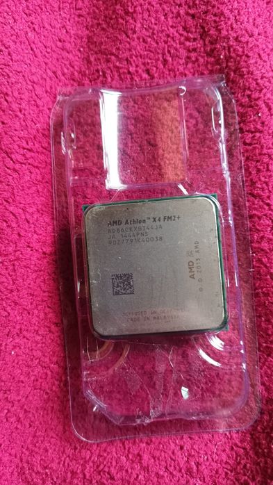 Процесор AMD Athlon X4 860K 3700MHz FM2+ 95W