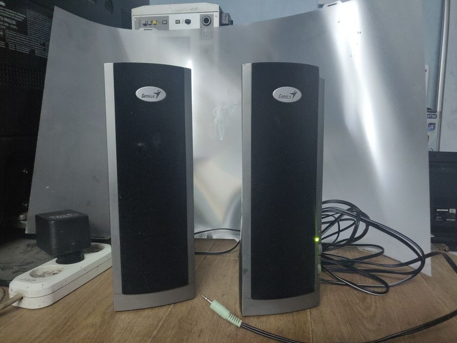 Мультимедийные колонки Genius SP-J16