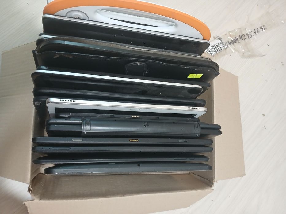 Продам 40шт планшетів оптом