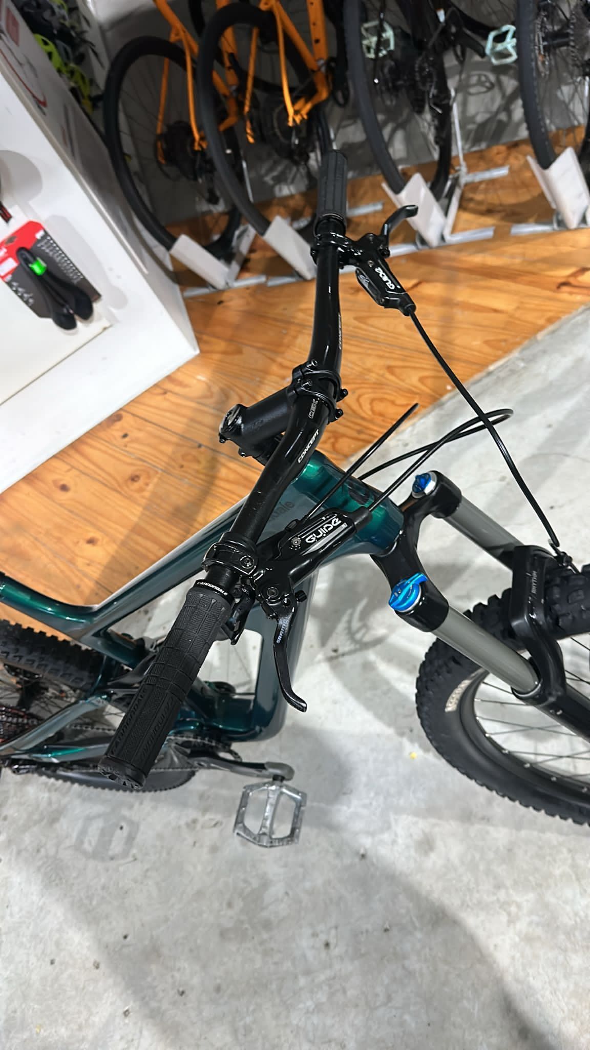 Bicicleta Cannondale Habit Carbon 2
