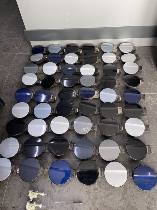 Лючок бензобака кришка бака Passat B6 Пассат Б6