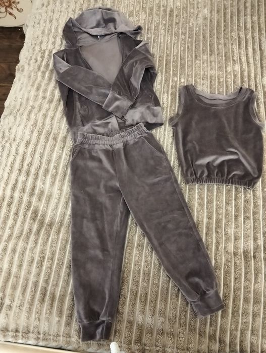 Костюм дитячий велюр