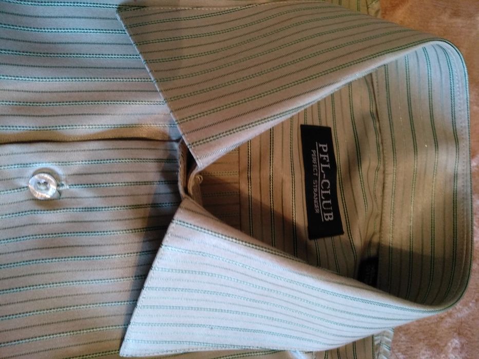 Продам новую  рубашку