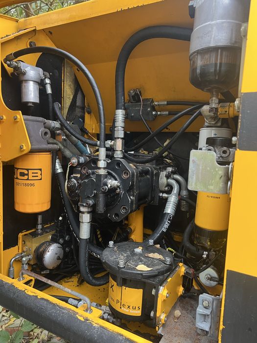 Гусеничний екскаватор Jcb JS 160