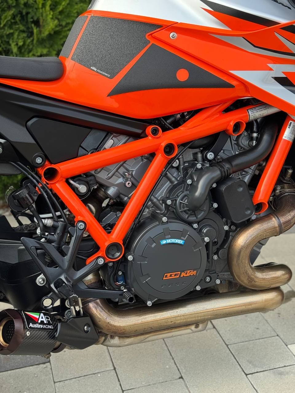 KTM SUPERDUKE R  1290 EVO , не Z900 ,z 1000,  не mt 09 ,mt 07, mt 10