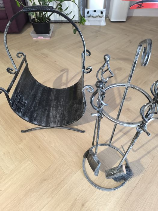 Sprzedam zestaw do kominka bardzo ladny na drewno i elementy do obslug