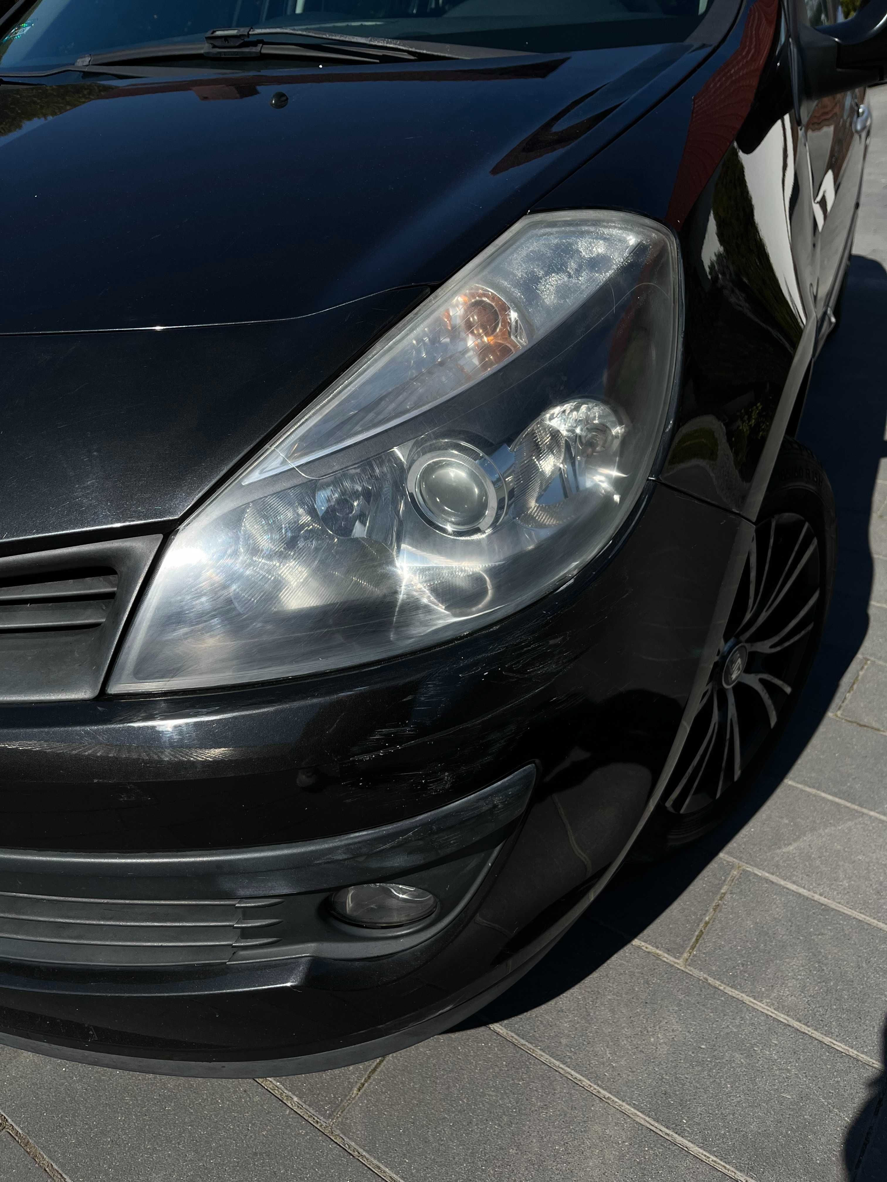 Renault Clio III 1.6 16V