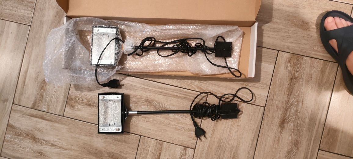 Lampy halogenowe. Nowe, na uchwyty.