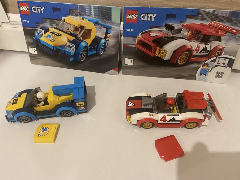 Lego 60256, гоночні автомобілі